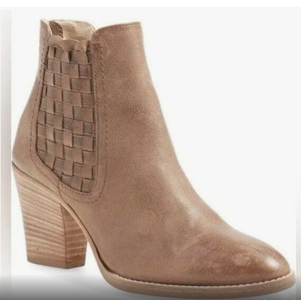 Aquatalia Tan Ankle Boots with Woven Detail